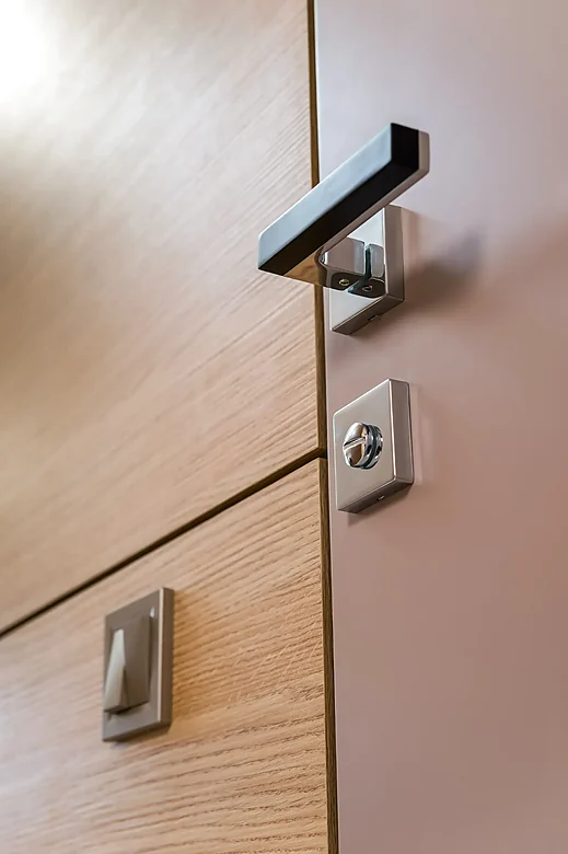 Specialized Door Handle Lock Repair in Edmonton